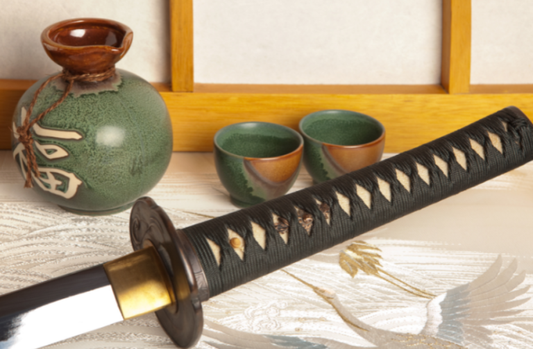 Why Collectors and Creatives Love Authentic Japanese Swords?
